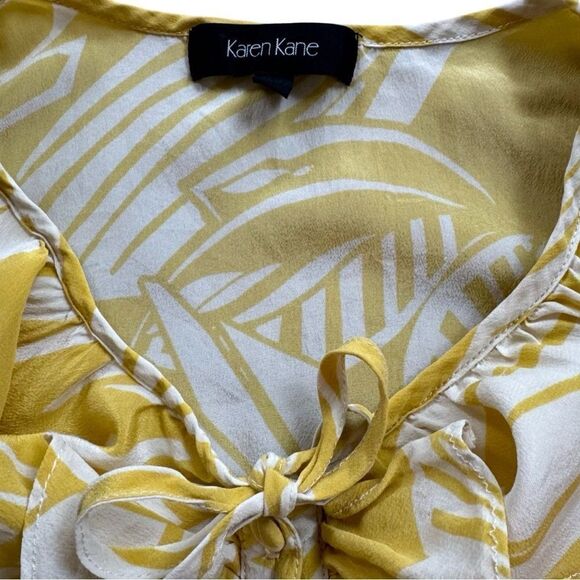 Karen Kane Yellow Mustard Tropics Ruffle Sleeveless Blouse Size Large - Picture 2 of 10